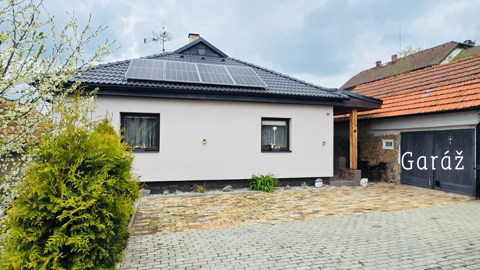 Domov kde budete mít klid,soukromí  i prostor pro své sny. — foto 11