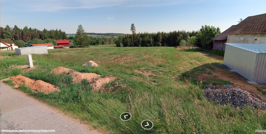 stavební parcely se stavebním povolením na RD, 