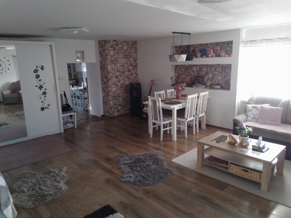 Prodej dvougeneračního domů  — foto 13