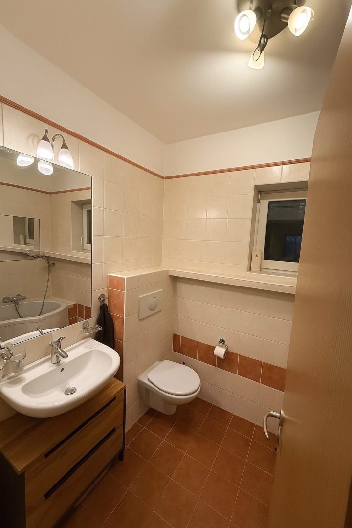Rodinný dům 5+kk, Žďárky, okres Náchod  — foto 7