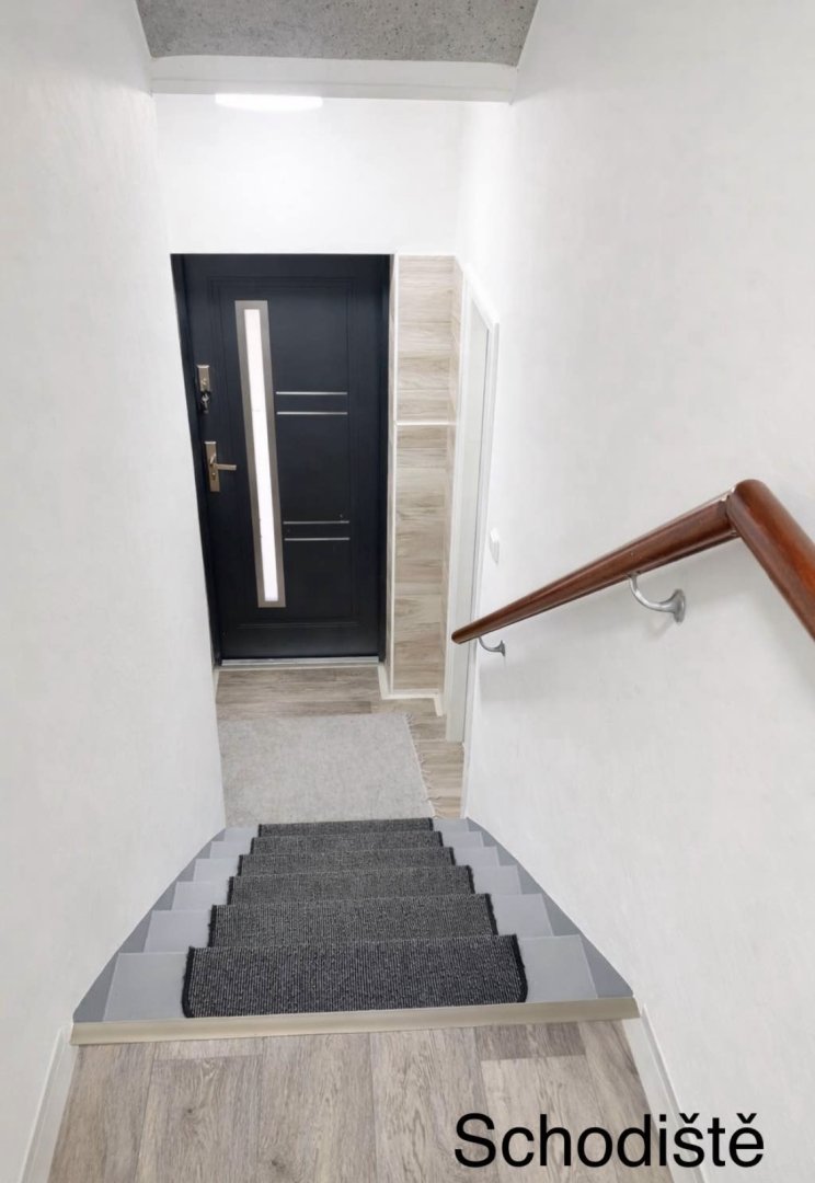 Rodinný dům po rekonstrukci 140 m2 — foto 9