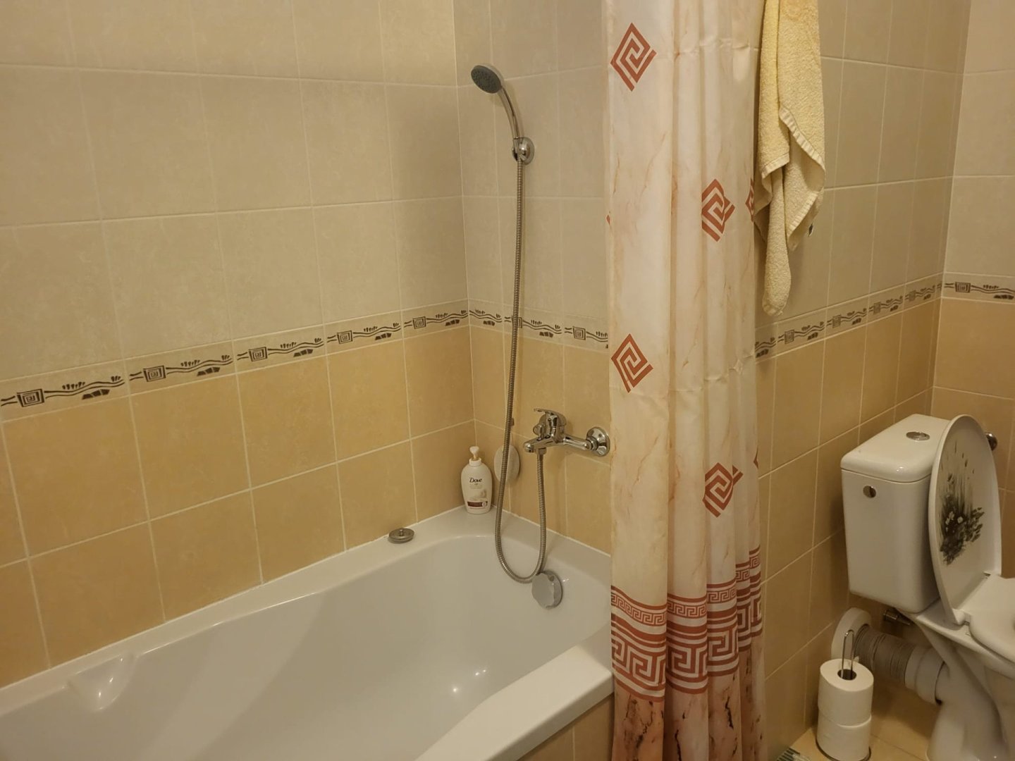2 IZBOVÝ BYT VYŠEHRADSKÁ - BRATISLAVA PETRŽALKA — foto 8