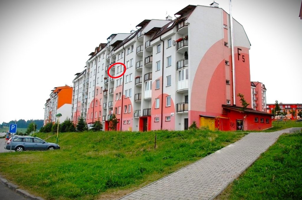 Svetlý, kompletne zariadený 3i byt s nádherným výhľadom – Žilina, Hájik — foto 4