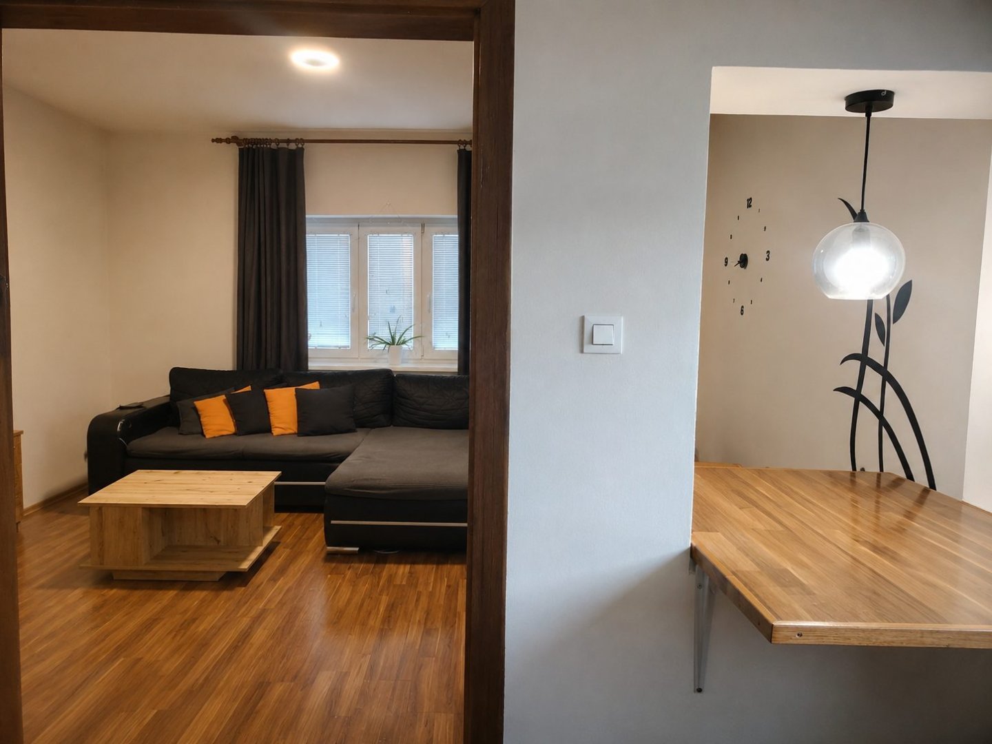 Prodej vícegeneračního domu, 242m2, sklep, 2 patra +podkroví — foto 14