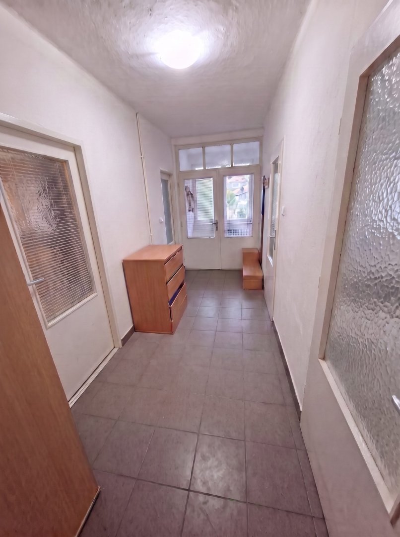K pronájmu samostatna bytova jednotka Zruč nad Sázavou — foto 5