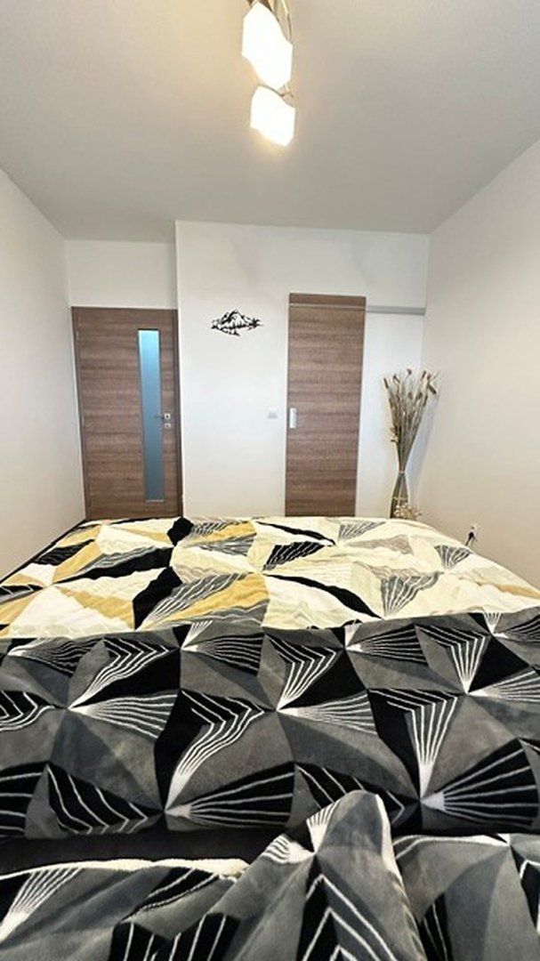 Nadstandardní 3+kk 79,9 m² s terasou 19 m², parkováním s sklepem – Slavonín — foto 14