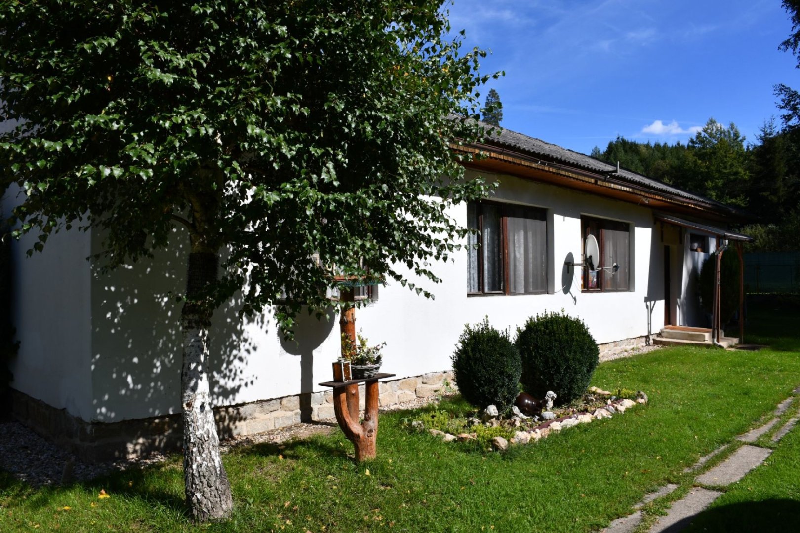 Rekreační středisko v Chřenovicích přímo u řeky  — foto 16