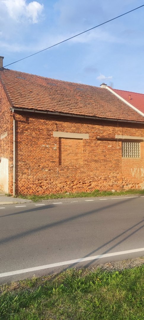 Výrobní a skladovací prostory — foto 4