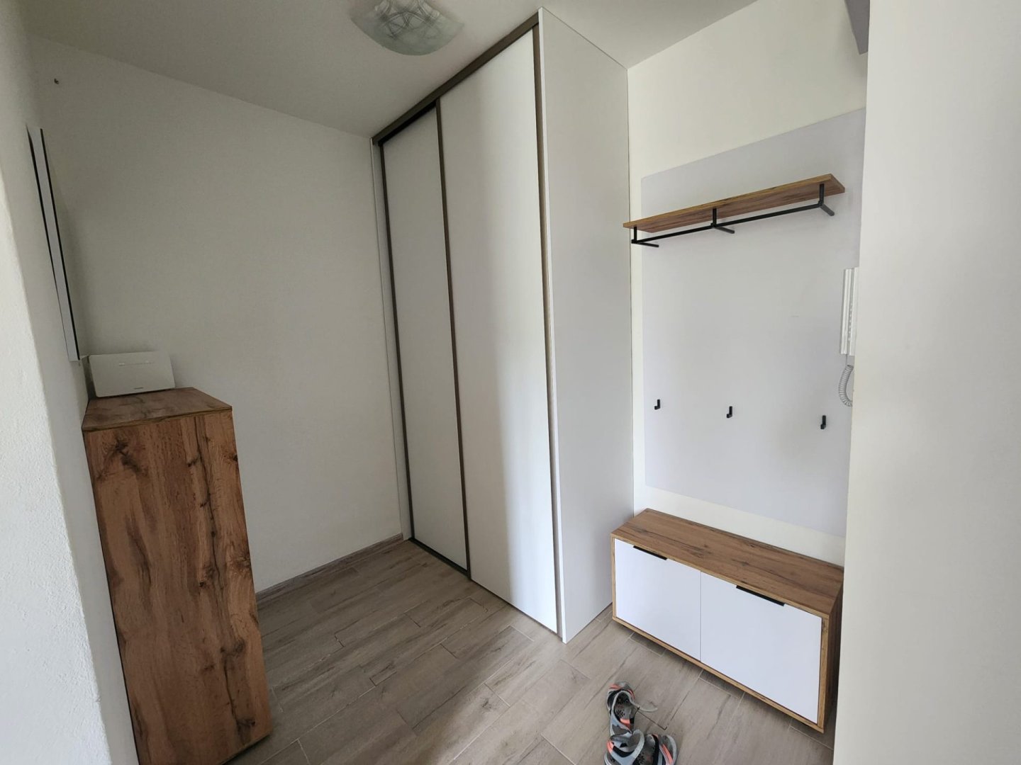 NA PREDAJ 2-izbový byt pri OC Central pre tých, ktorí majú radi pokoj — foto 7