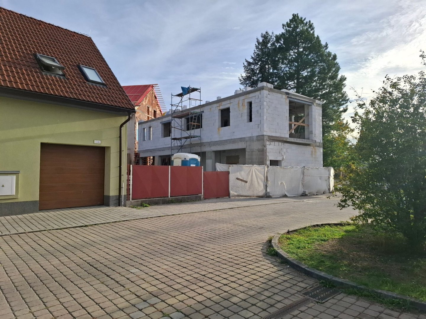 Prodej nového bytu 3+kk, 80,8 m², parkovací stání a sklep, centrum Dobřan — foto 3