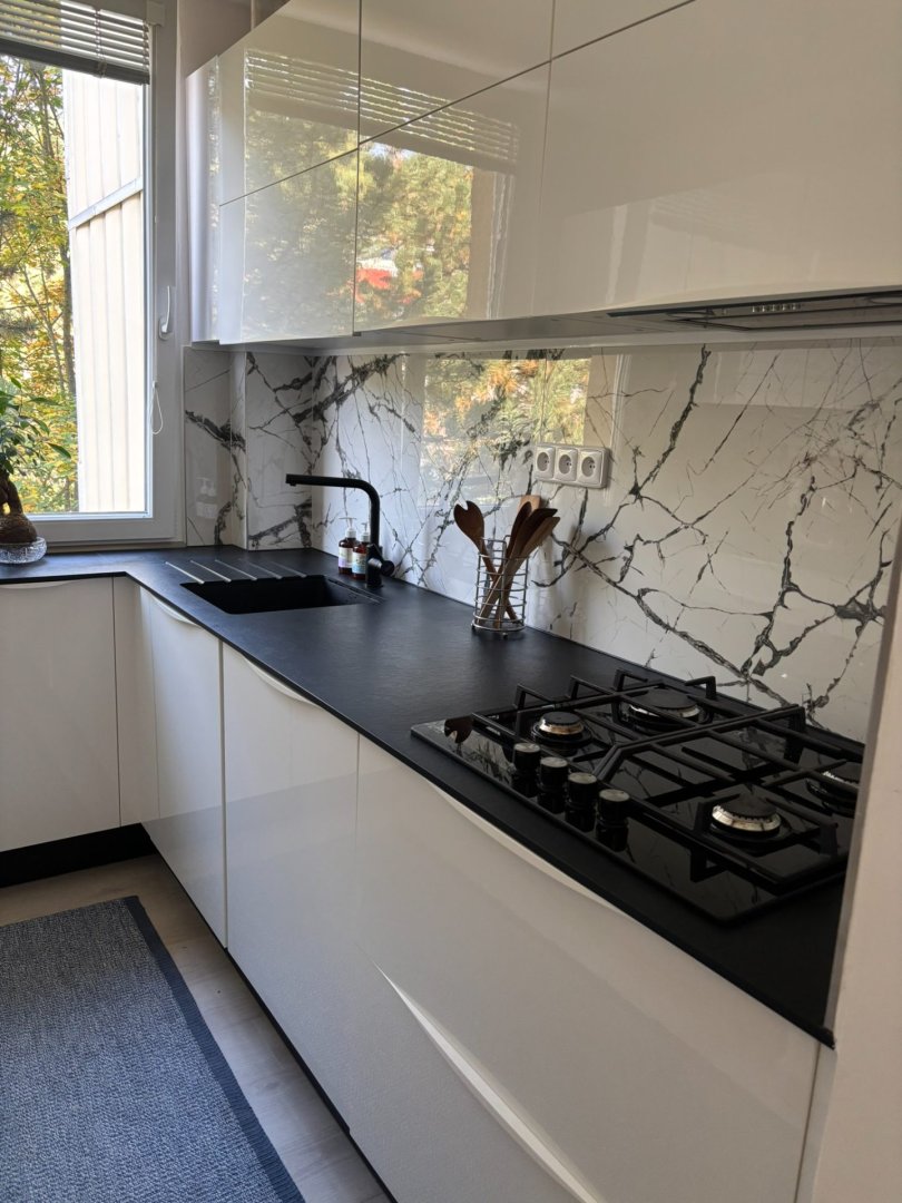 Prodej bytu 3+1 (72,2 m²) s lodžií a sklepem na Hřebenkách  — foto 18