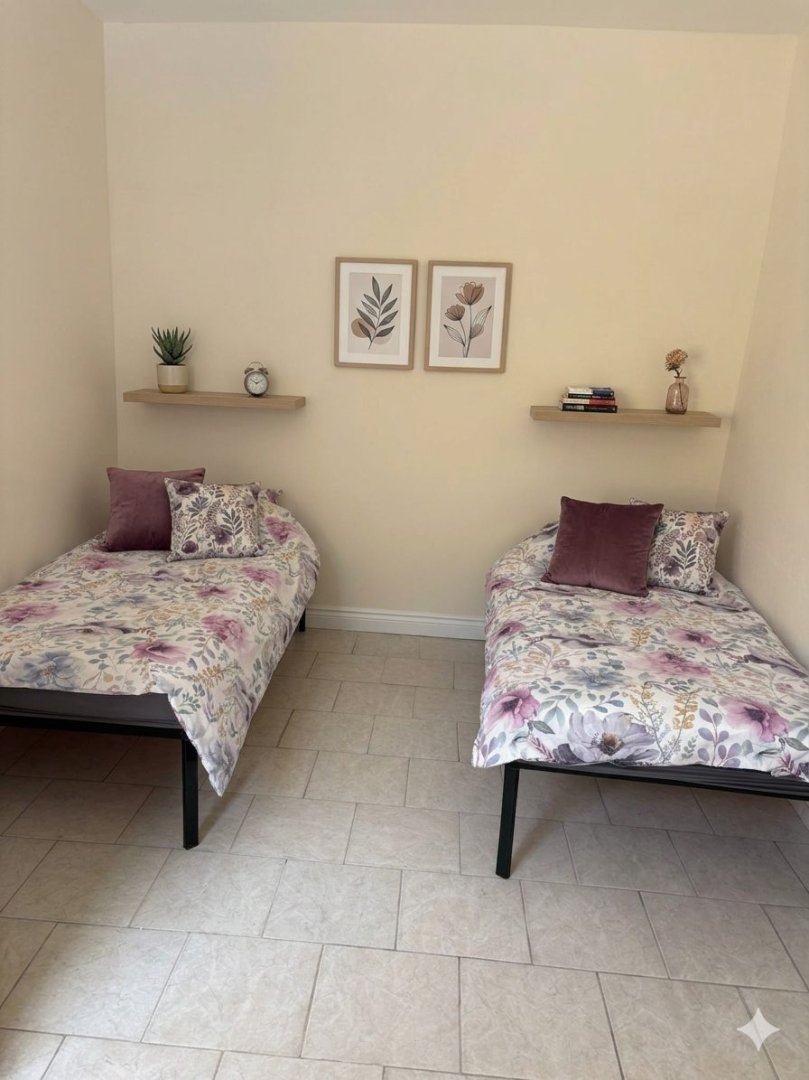 Pronájem jedno a dvoulůžkových pokojů v Kostelci nad Labem — foto 3