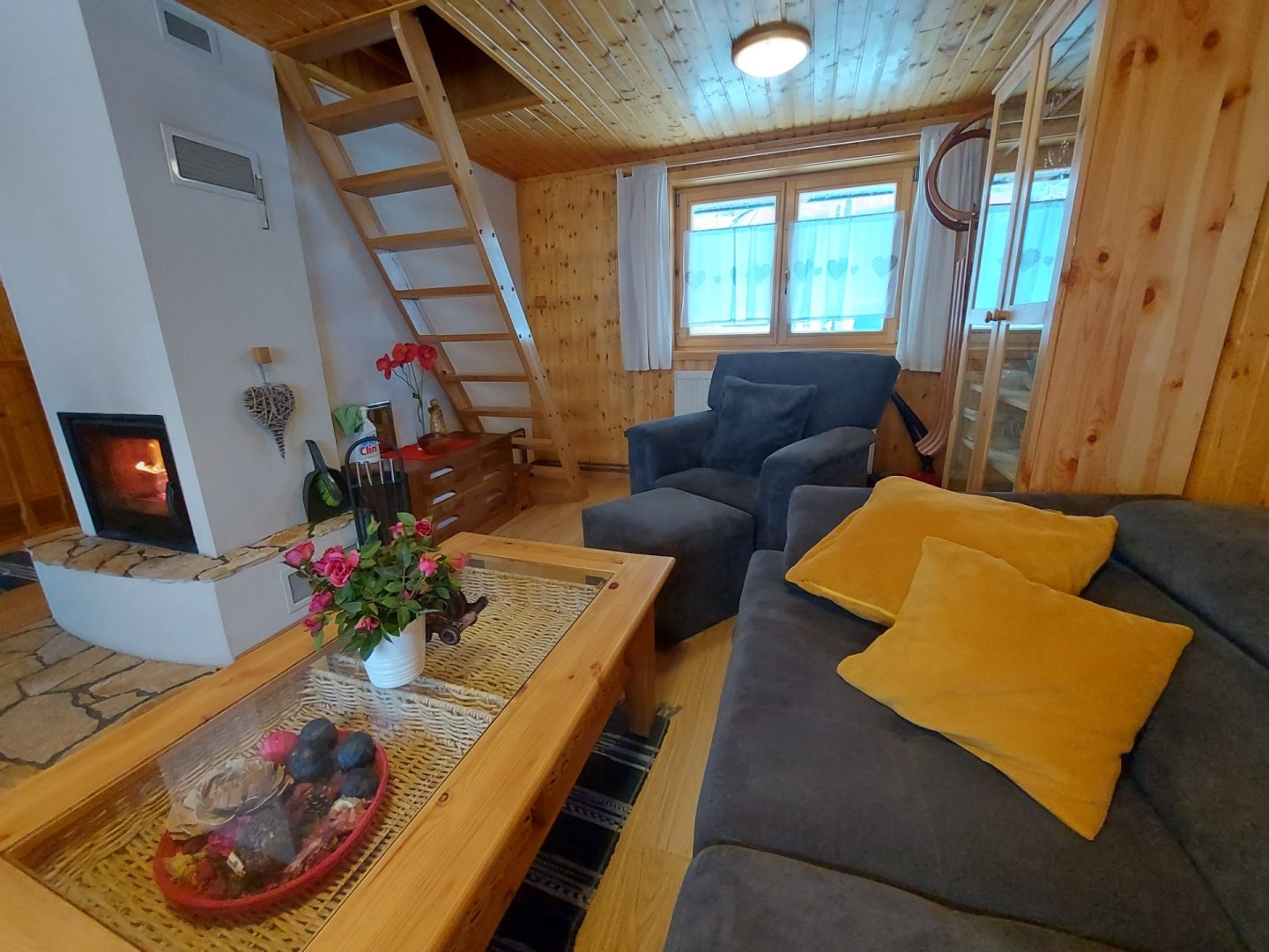 HORSKÁ CHATA V SKI CENTRE KOHÚTKA — foto 16