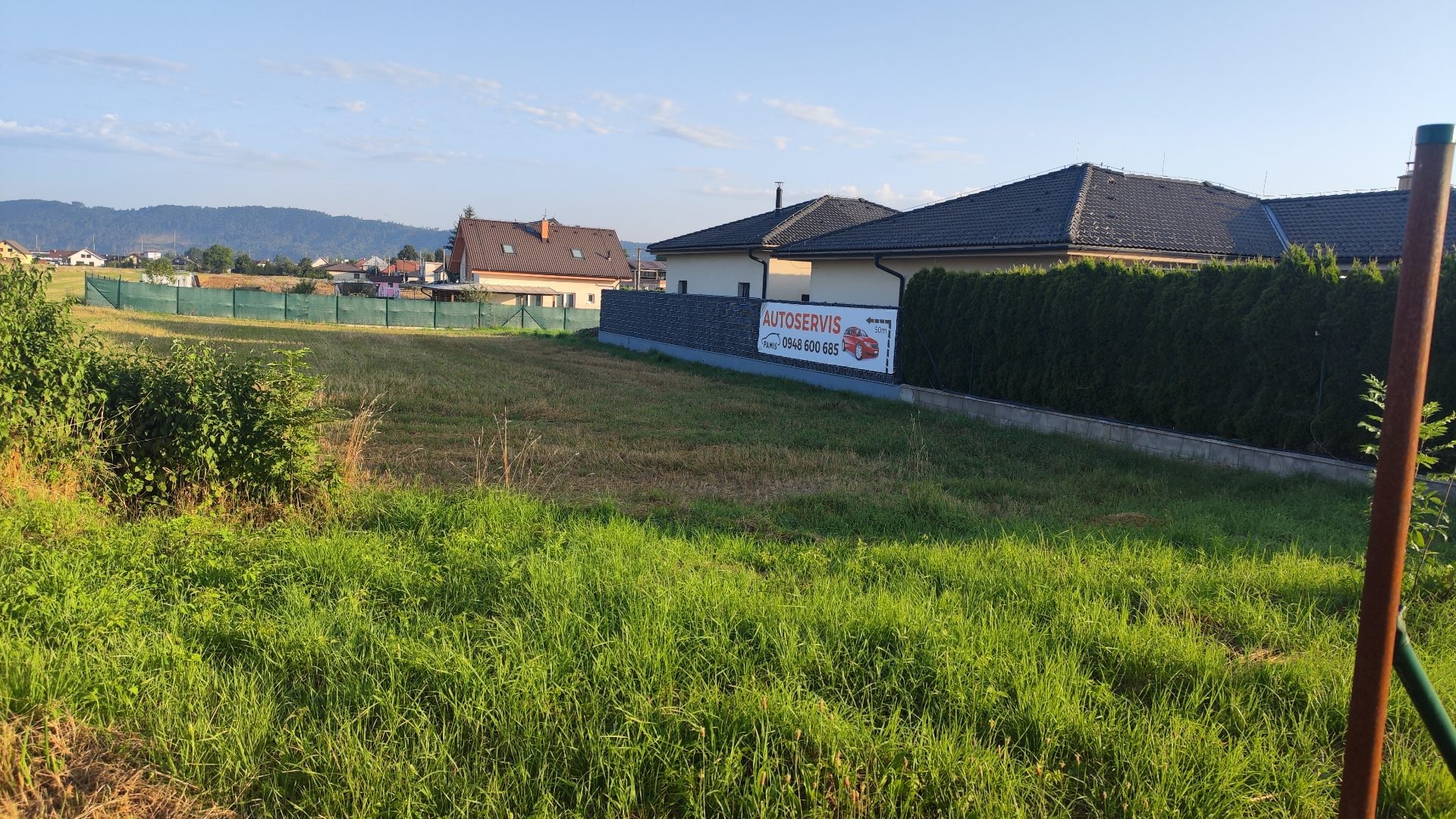 Ponúkam na predaj pozemok vo výmere 794 m2 v obci Mojš — foto 3
