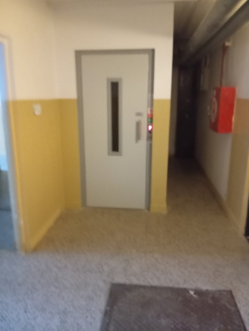 Na predaj: Priestranný 1-izb. byt 41,1 m2 s novou loggiou a výťahom, murovaným bytovým jadrom — foto 11