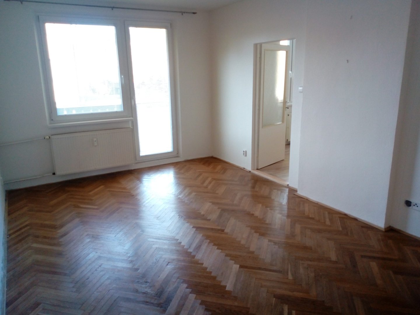 Pronájem bytu 2+1 56 m2, Velké Karlovice  — foto 3