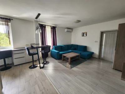 NA PREDAJ 2-izbový byt pri OC Central pre tých, ktorí majú radi pokoj