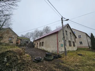 🏠 Rodinný dům k rekonstrukci – Polom u Bochova, 650 000 Kč